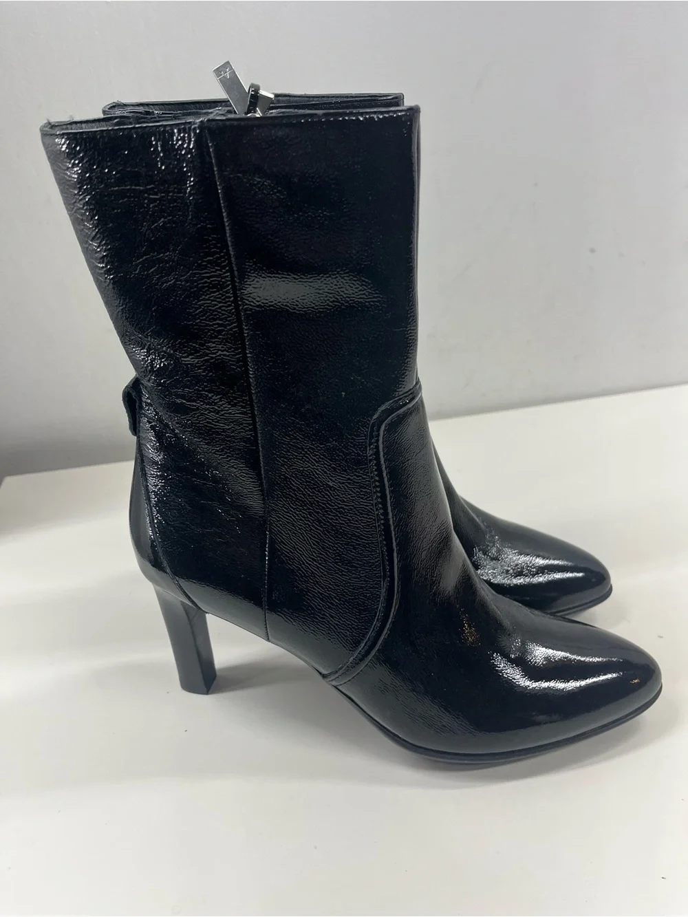 New Aquatalia Renisa Leather Boots in Black Leather Size 10